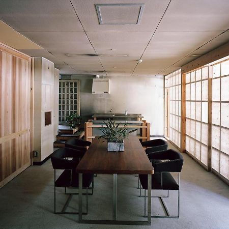 Hotel Sunshine/三舎院 Osaka Bagian luar foto