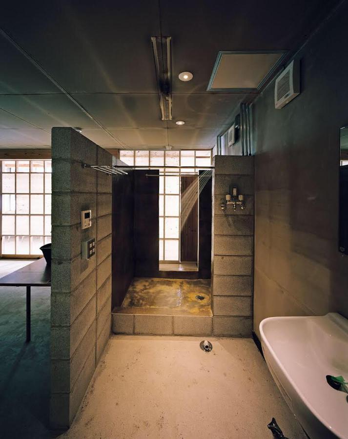 Hotel Sunshine/三舎院 Osaka Bagian luar foto